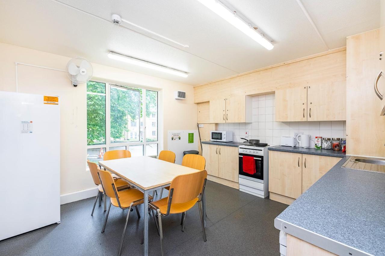 Private Rooms In Colindale - Sk The Hyde Extérieur photo