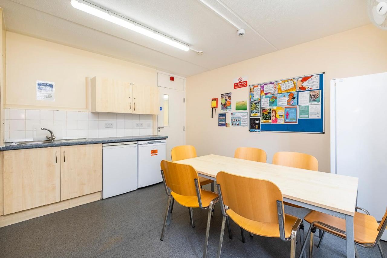 Private Rooms In Colindale - Sk The Hyde Extérieur photo