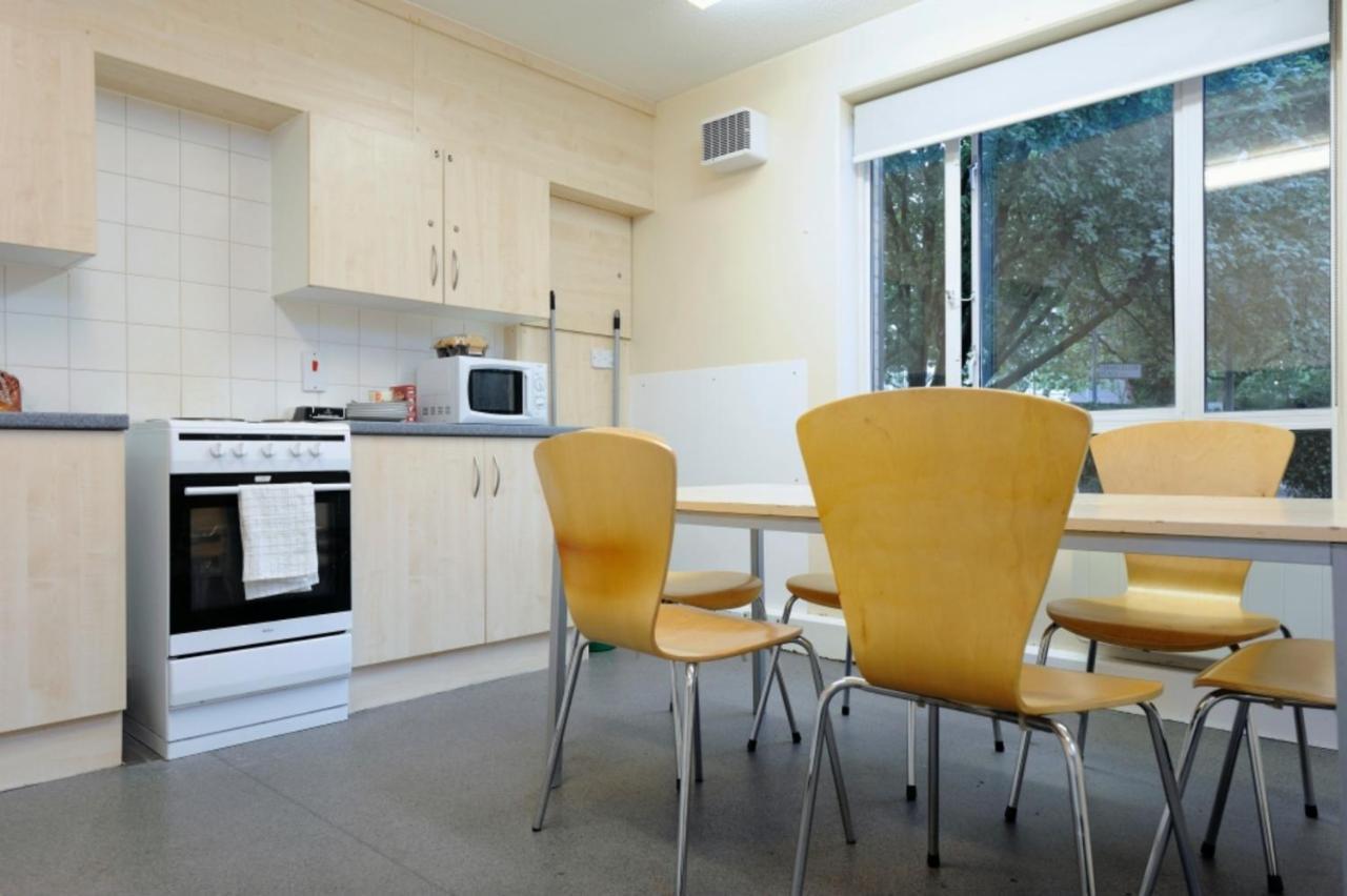 Private Rooms In Colindale - Sk The Hyde Extérieur photo